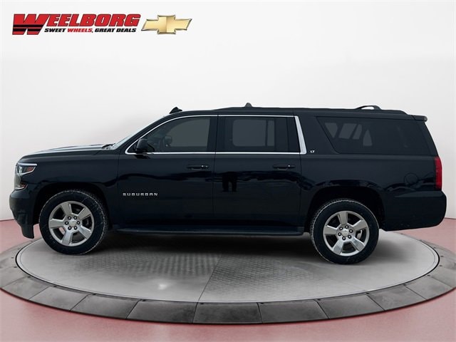 Used 2018 Chevrolet Suburban LT with VIN 1GNSKHKC5JR284058 for sale in New Ulm, Minnesota