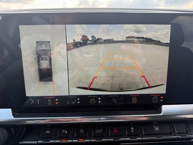 2025 Chevrolet Silverado 1500 LT - Photo 16