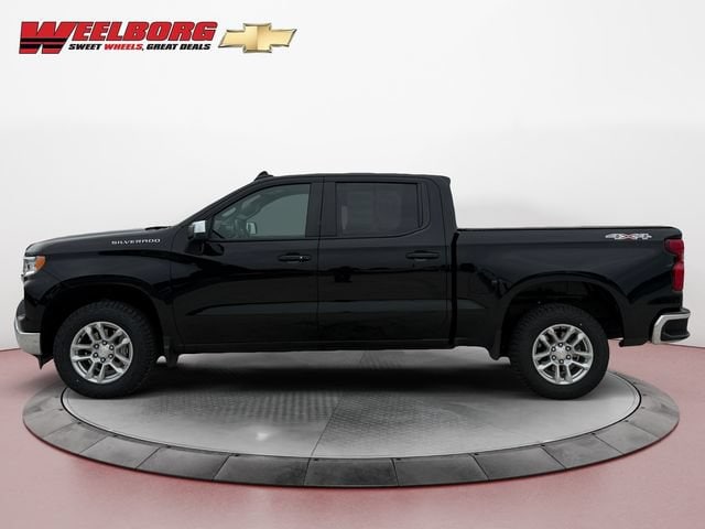 Used 2023 Chevrolet Silverado 1500 LT with VIN 1GCPDKEK2PZ280132 for sale in New Ulm, Minnesota