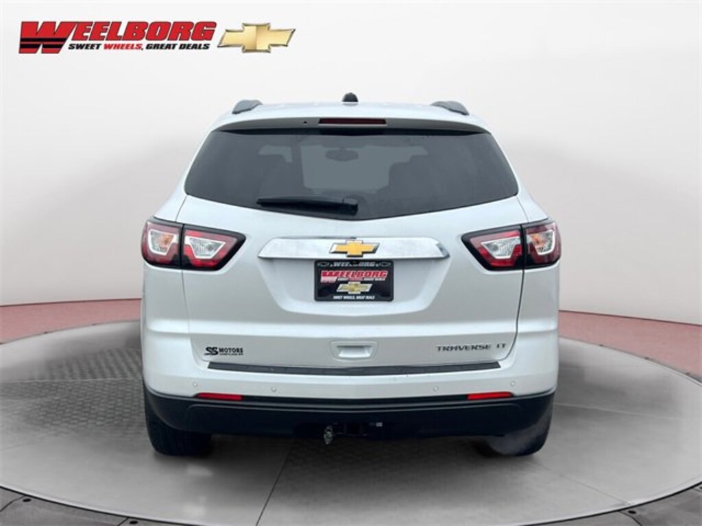 Used 2017 Chevrolet Traverse LT SUV