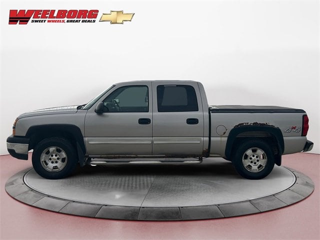 Used 2004 Chevrolet Silverado 1500 LS with VIN 2GCEK13T741350005 for sale in New Ulm, Minnesota