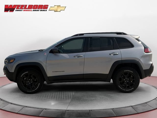 Used 2021 Jeep Cherokee Trailhawk with VIN 1C4PJMBX1MD171965 for sale in New Ulm, Minnesota