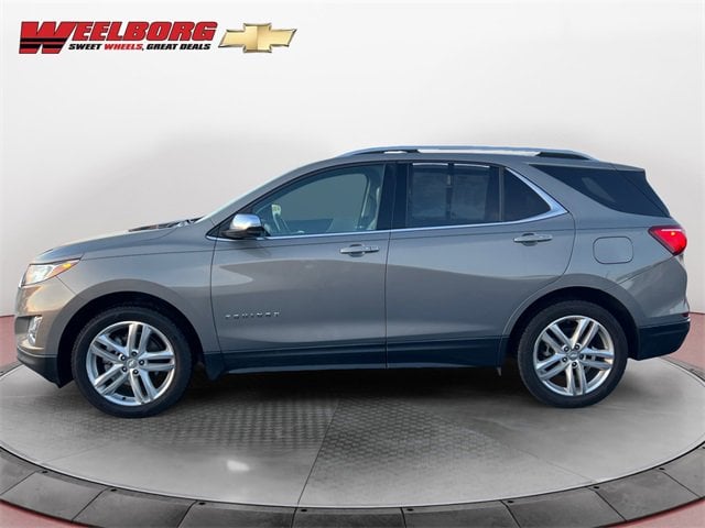 Used 2018 Chevrolet Equinox Premier with VIN 3GNAXWEX1JS637599 for sale in New Ulm, Minnesota