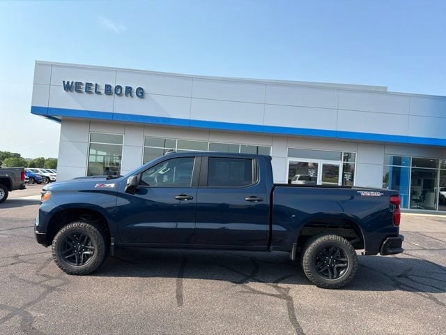 Used 2023 Chevrolet Silverado 1500 Custom with VIN 3GCPDCEK3PG203839 for sale in New Ulm, Minnesota