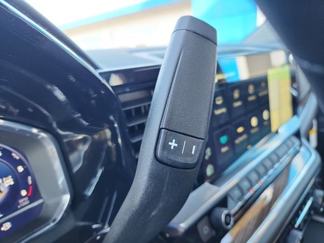 2025 Chevrolet Silverado 1500 LT - Photo 19