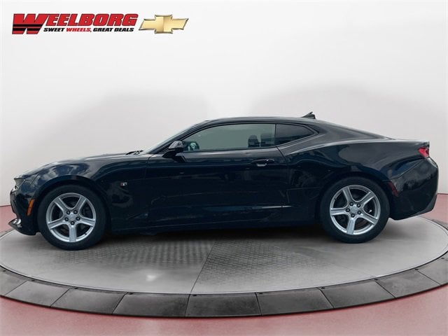 Used 2017 Chevrolet Camaro 1LT with VIN 1G1FB1RSXH0182535 for sale in New Ulm, Minnesota
