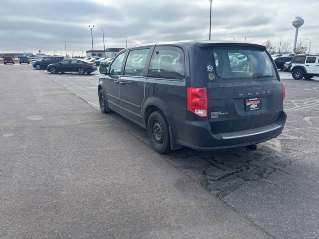 Used 2013 Dodge Grand Caravan American Value Pkg Minivan