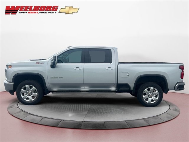 Used 2022 Chevrolet Silverado 3500HD LTZ with VIN 1GC4YUEY0NF264324 for sale in New Ulm, Minnesota