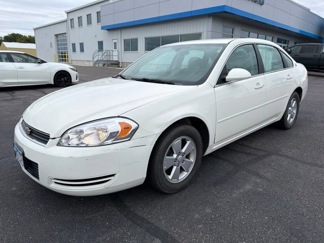 Used 2008 Chevrolet Impala LT with VIN 2G1WT58N081272569 for sale in New Ulm, Minnesota