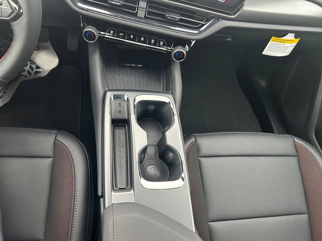 2025 Chevrolet Equinox EV RS - Photo 21