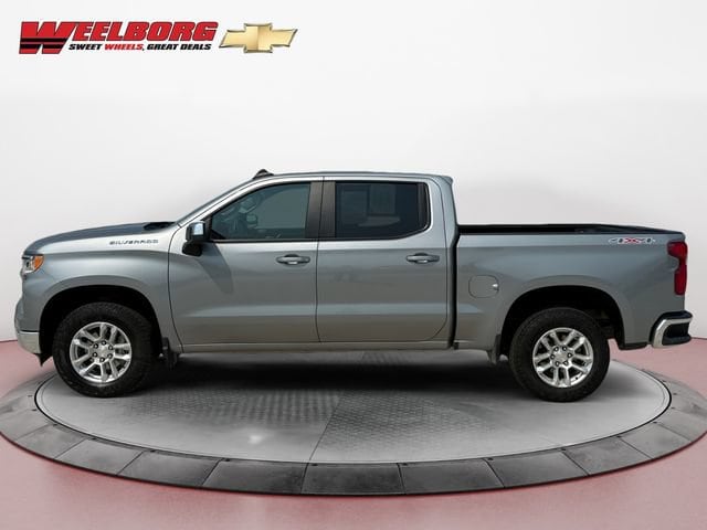 Used 2024 Chevrolet Silverado 1500 LT with VIN 1GCPDDEK8RZ250289 for sale in New Ulm, Minnesota