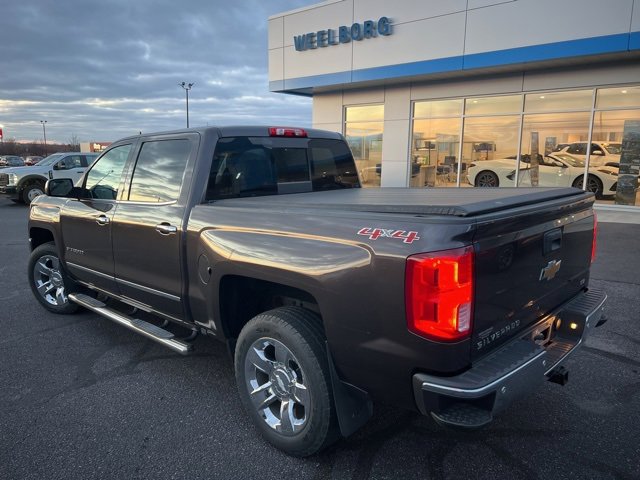 2016 Chevrolet Silverado 1500 LTZ photo 3