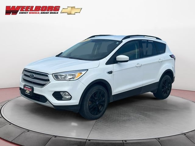 Used 2018 Ford Escape SE with VIN 1FMCU9GD6JUC62349 for sale in New Ulm, Minnesota
