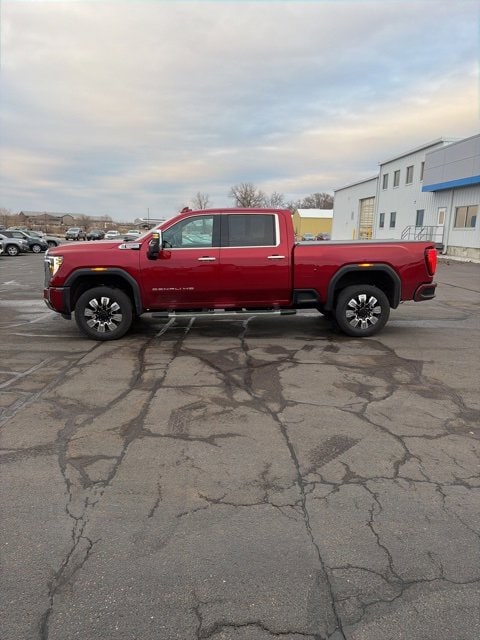 Used 2024 GMC Sierra 3500HD Denali with VIN 1GT49WEY1RF466801 for sale in New Ulm, Minnesota