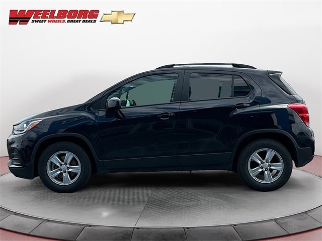 Used 2021 Chevrolet Trax LT with VIN KL7CJLSBXMB316457 for sale in New Ulm, Minnesota