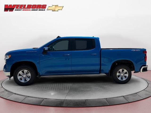 Used 2022 Chevrolet Silverado 1500 LT with VIN 1GCPDDEK2NZ631338 for sale in New Ulm, Minnesota