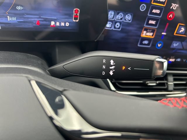 2025 Chevrolet Equinox EV RS - Photo 19