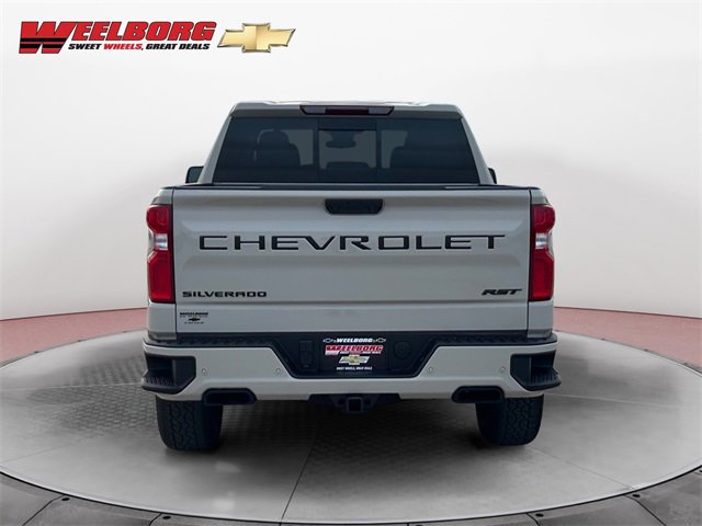 2026 Chevrolet Silverado 1500 RST photo 4