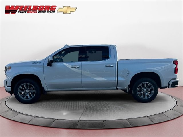 Used 2021 Chevrolet Silverado 1500 High Country with VIN 3GCUYHEL5MG283461 for sale in New Ulm, Minnesota