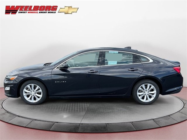 Used 2023 Chevrolet Malibu 1LT with VIN 1G1ZD5ST0PF165367 for sale in New Ulm, Minnesota