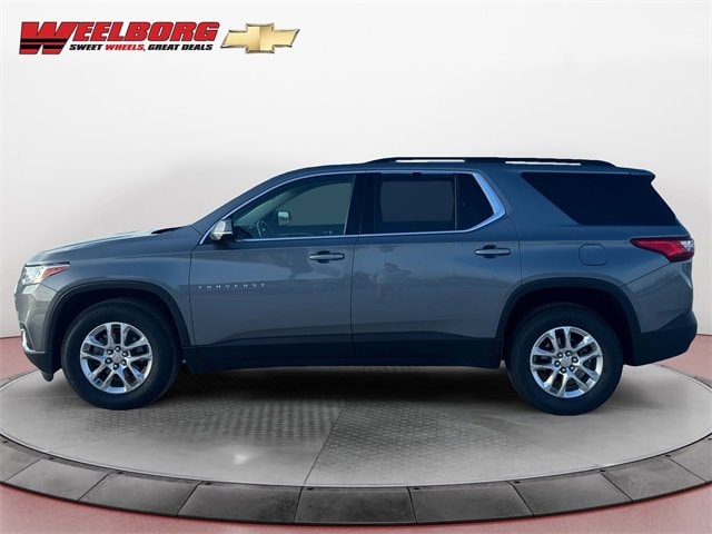 Used 2020 Chevrolet Traverse 1LT with VIN 1GNEVGKW9LJ197208 for sale in New Ulm, Minnesota
