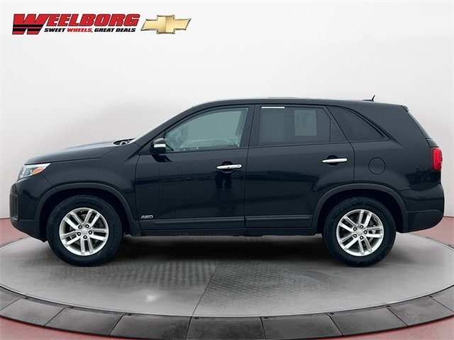 Used 2014 Kia Sorento LX with VIN 5XYKTCA67EG462447 for sale in New Ulm, Minnesota