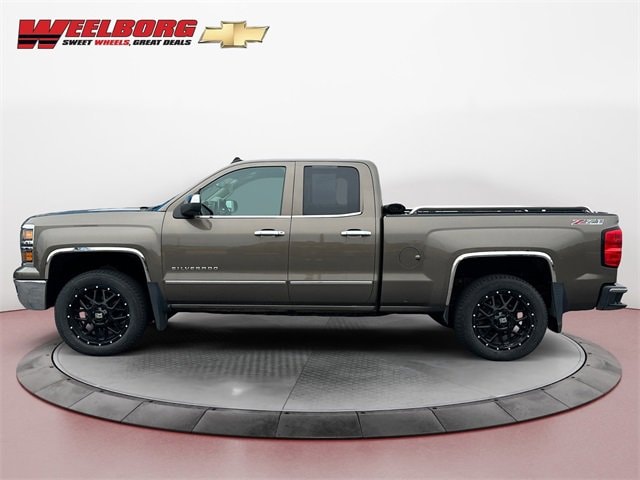Used 2014 Chevrolet Silverado 1500 LT with VIN 1GCVKRECXEZ284358 for sale in New Ulm, Minnesota