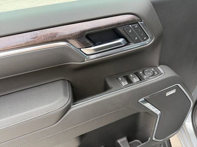 2026 Chevrolet Silverado 1500 LTZ - Photo 12