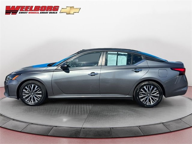 2023 Nissan Altima 2.5 SV photo 2