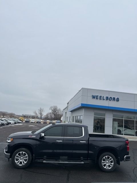 Certified 2022 Chevrolet Silverado 1500 LTZ with VIN 1GCUDGED2NZ570515 for sale in New Ulm, Minnesota
