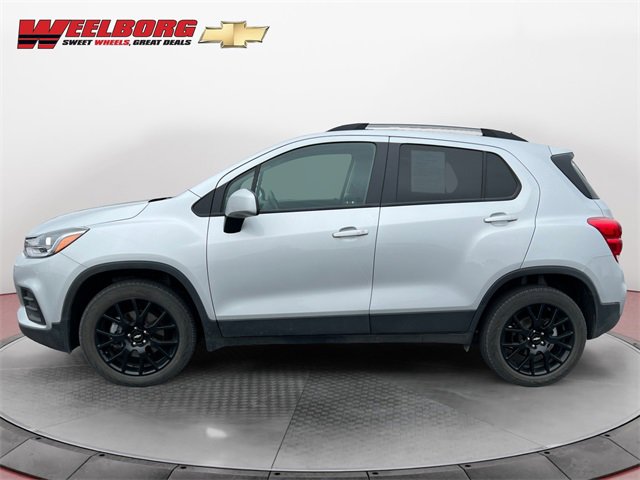 Used 2021 Chevrolet Trax LT with VIN KL7CJPSB0MB343190 for sale in New Ulm, Minnesota