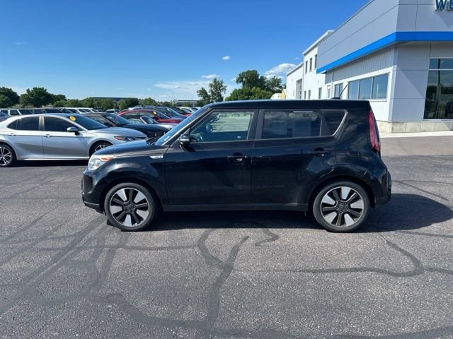 Used 2014 Kia Soul Base with VIN KNDJX3A54E7046523 for sale in New Ulm, Minnesota
