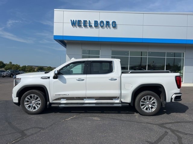 Used 2023 GMC Sierra 1500 Denali Denali with VIN 3GTUUGED4PG253385 for sale in New Ulm, Minnesota