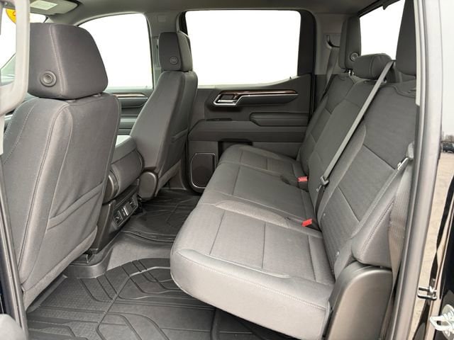 2025 Chevrolet Silverado 1500 LT - Photo 21