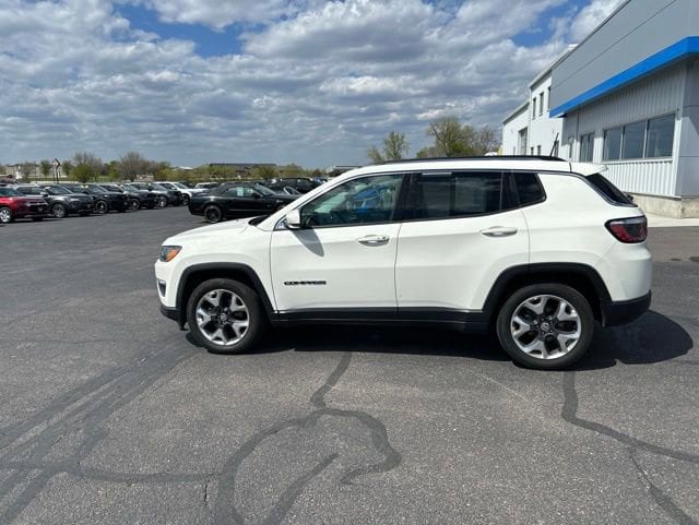 Used 2020 Jeep Compass Limited with VIN 3C4NJCCB0LT140364 for sale in New Ulm, Minnesota