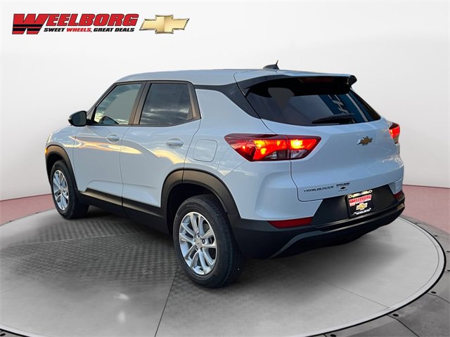 2026 Chevrolet Trailblazer LS photo 3