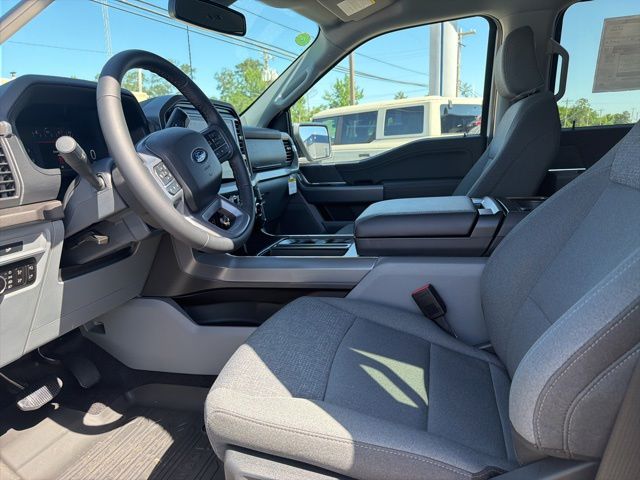 2026 Ford F-150 XLT - Photo 8