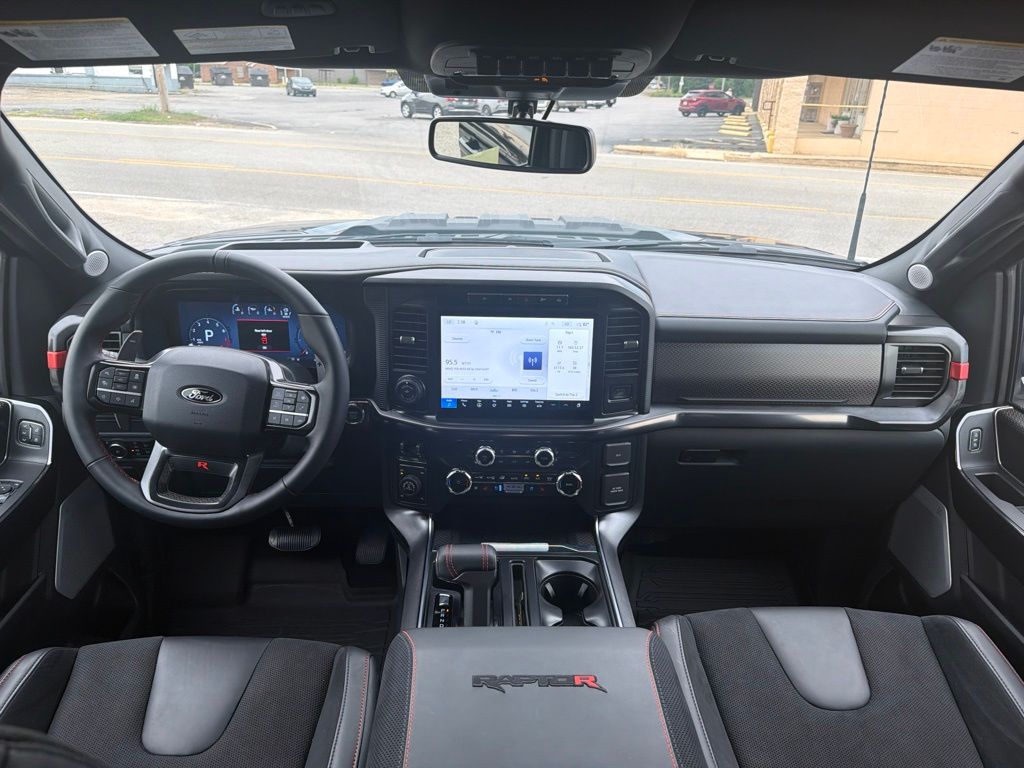 2026 Ford F-150 Raptor - Photo 19