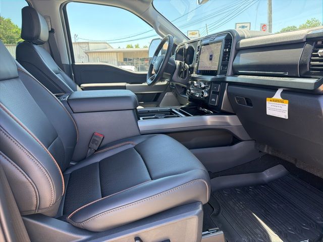 2026 Ford F-250 Super Duty Lariat - Photo 13
