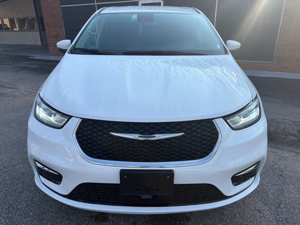 Used 2023 Chrysler Pacifica Hybrid Touring L with VIN 2C4RC1L76PR622485 for sale in Elba, AL