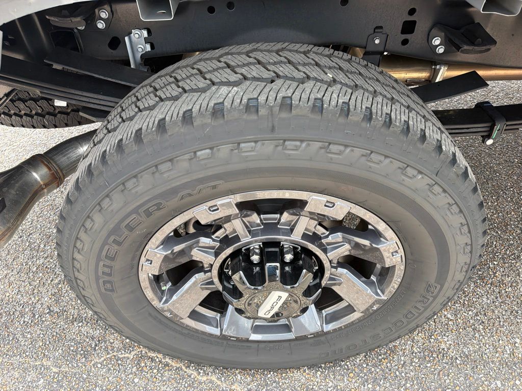 2026 Ford F-350 Super Duty XL - Photo 11