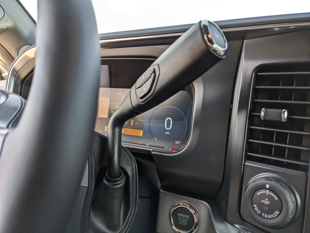 2026 Ford F-350 Super Duty Platinum - Photo 28