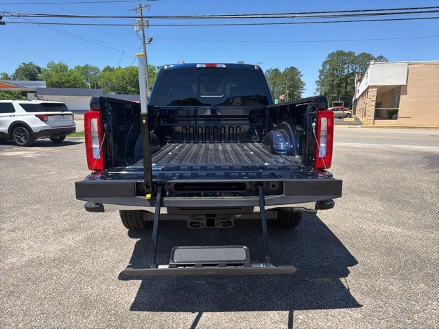 2025 Ford F-250 Super Duty XLT - Photo 14