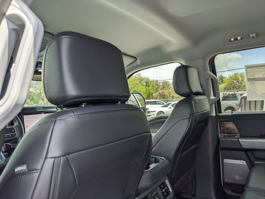 2026 Ford F-350 Super Duty Lariat - Photo 19