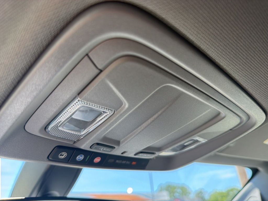 2022 Chevrolet Silverado 1500 Limited RST - Photo 22