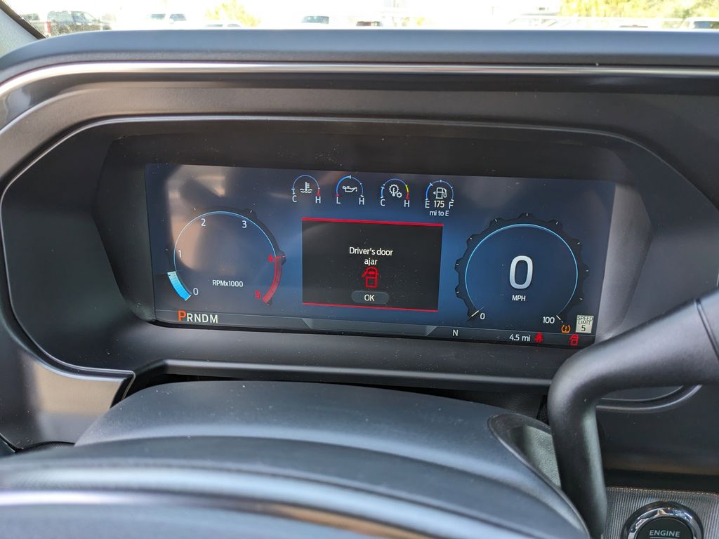 2026 Ford F-350 Super Duty Platinum - Photo 35