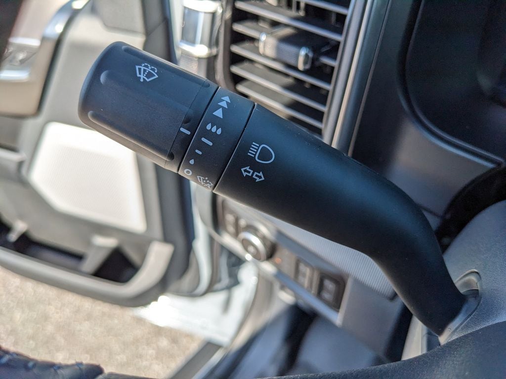 2026 Ford F-350 Super Duty Platinum - Photo 30