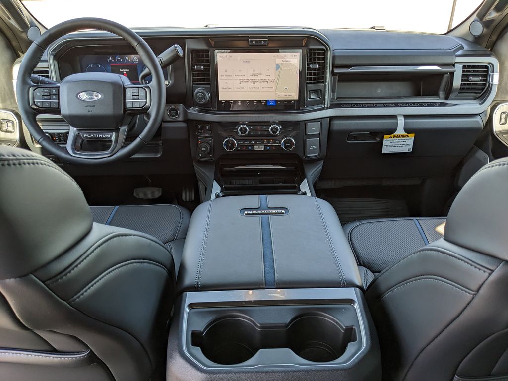2026 Ford F-350 Super Duty Platinum - Photo 15