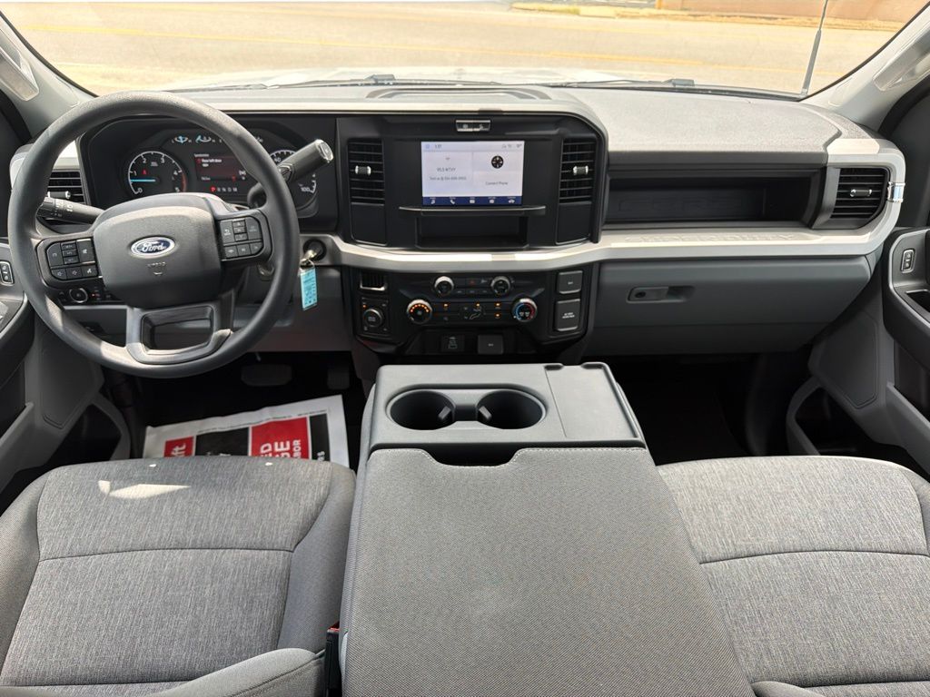 2026 Ford F-350 Super Duty XL - Photo 18