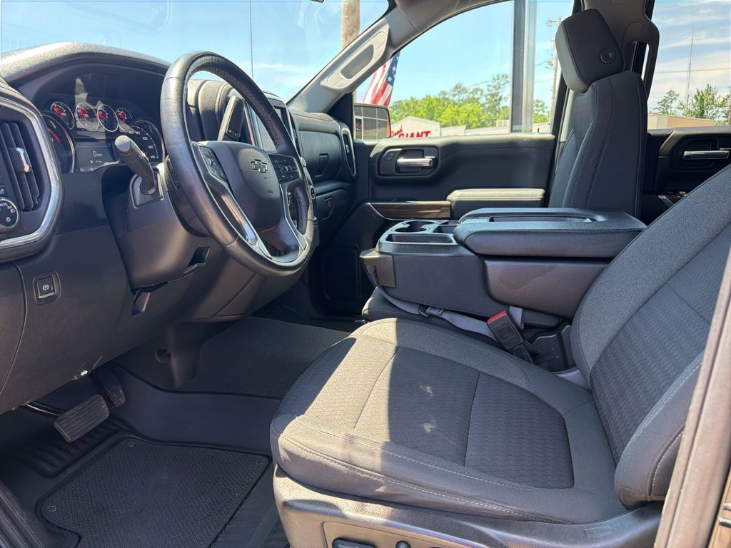 2022 Chevrolet Silverado 1500 Limited RST - Photo 9